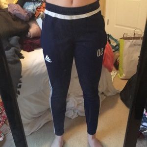 NAVY ADIDAS SWEATS